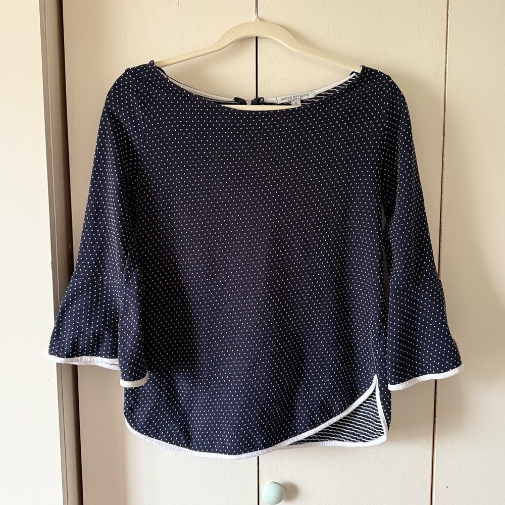 Green Envelope Navy and White Polka Dot Top w 3/4 Bell Sleeves Size M - Picture 4 of 11